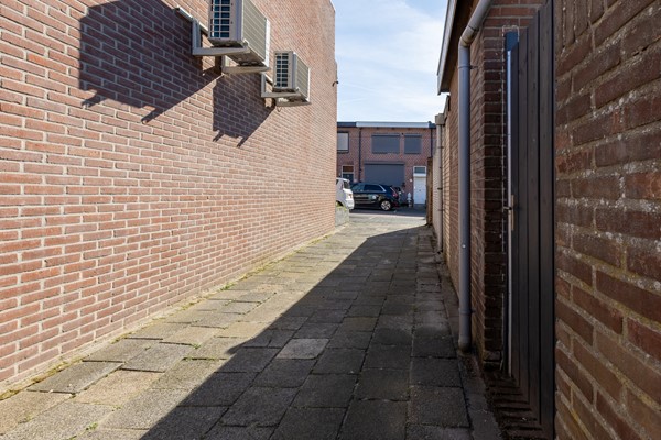 Medium property photo - Maarten Trompstraat 39, 4625 EC Bergen op Zoom